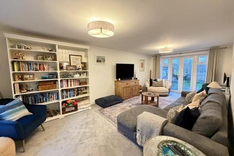 4 bedroom detached house to rent, Godfrey Close, Stoney Stanton LE9