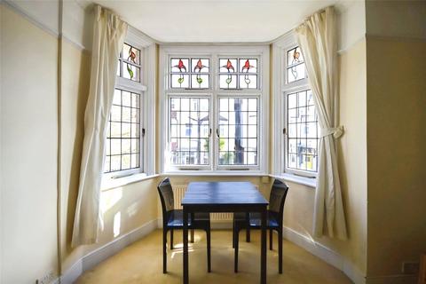 2 bedroom flat for sale, Guilford Avenue, Surrey KT5