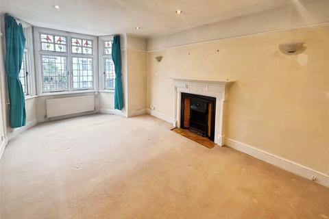 2 bedroom flat for sale, Guilford Avenue, Surrey KT5