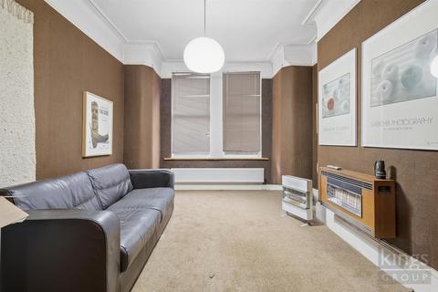 3 bedroom house for sale, Lordsmead Road, London