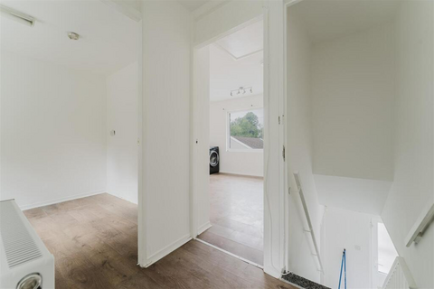 undefined, Winvale, Slough SL1