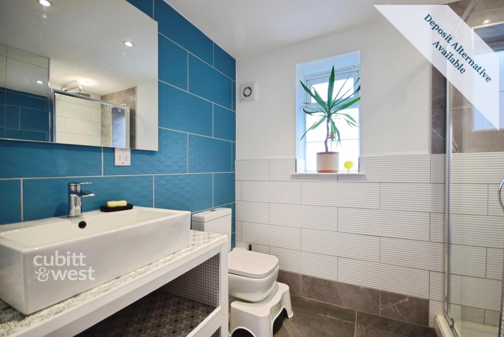 1 Parklands Avenu...