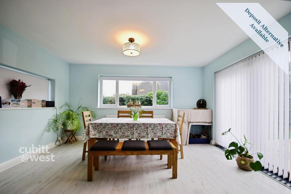 1 Parklands Avenu...