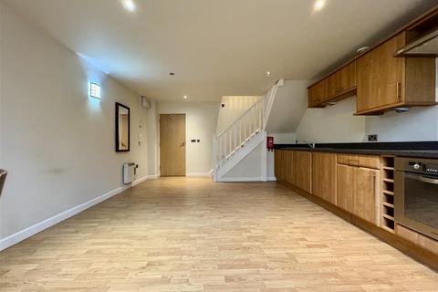undefined, Bridge End, Brighouse, HD6 3DY