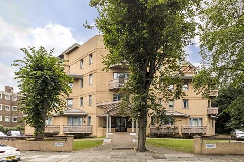 undefined, Hillcrest Road, London W5