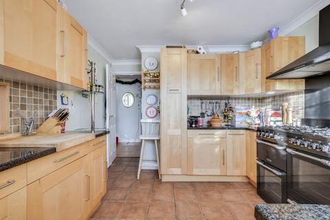 4 bedroom detached house for sale, Osprey Way, Tile Kiln, Chelmsford
