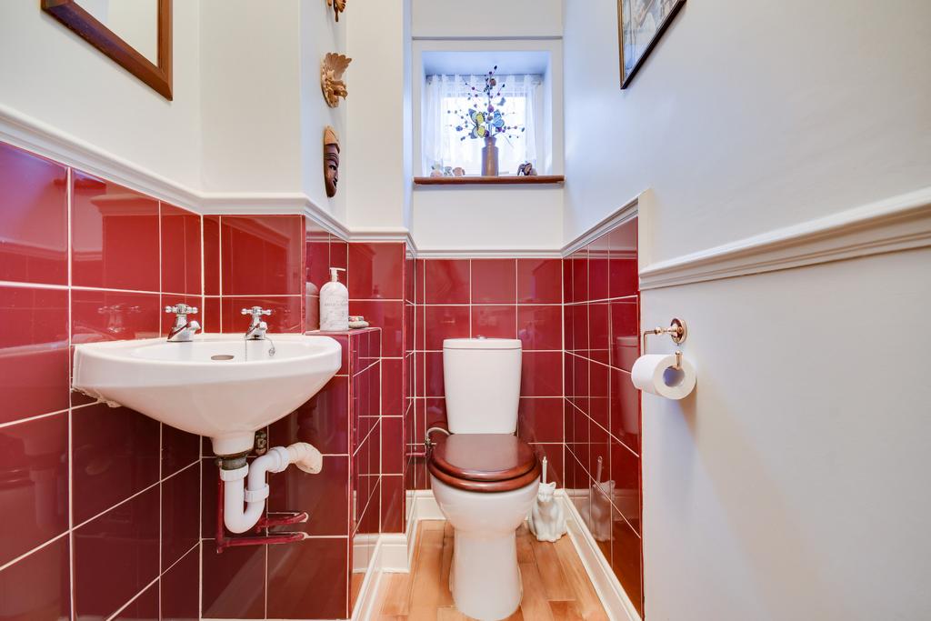 DSC 0570-DSC 0574 copy