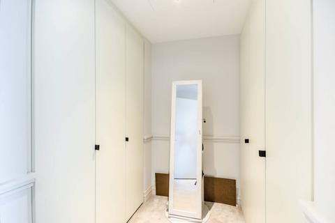 undefined, Crisp Road, Hammersmith, London, W6