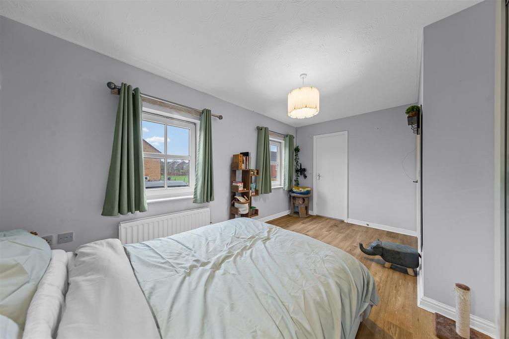 19 Colchester Ct Web25.jpg