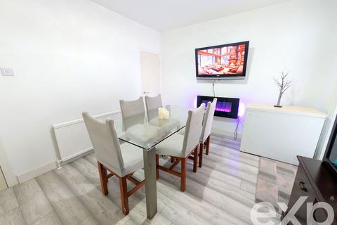 undefined, Kitchener Road, Rochester ME2