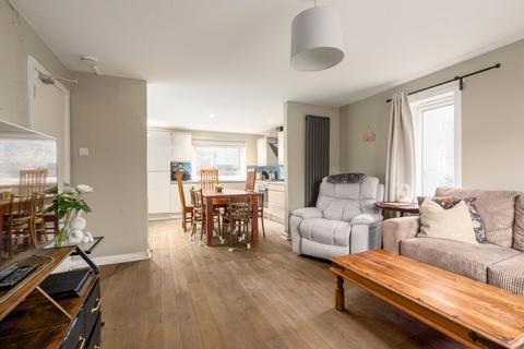 undefined, 61 Abbeyhill, Holyrood, EH8 8DY