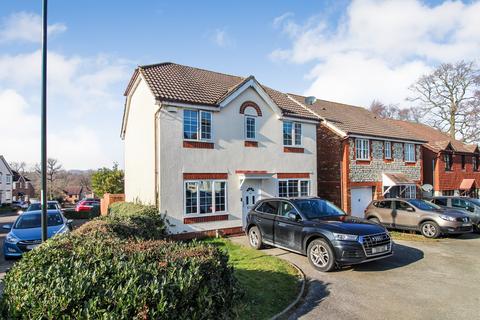 undefined, Bellamy Road, Maidenbower, Crawley, West Sussex. RH10 7LW