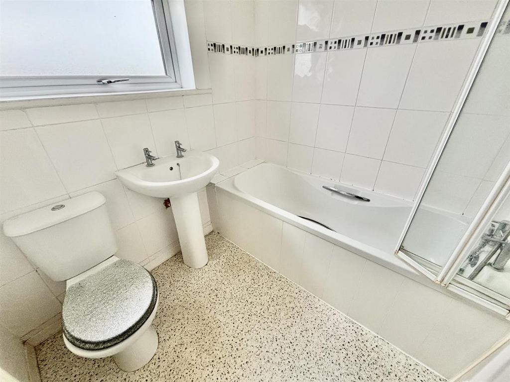 Bathroom W/C