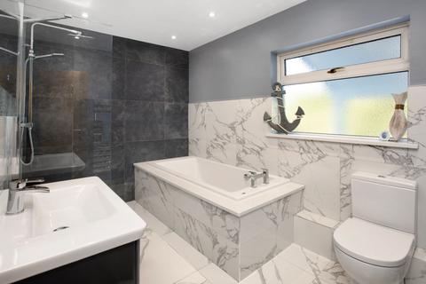 5 bedroom detached house to rent, Kents Road, Torquay, TQ1