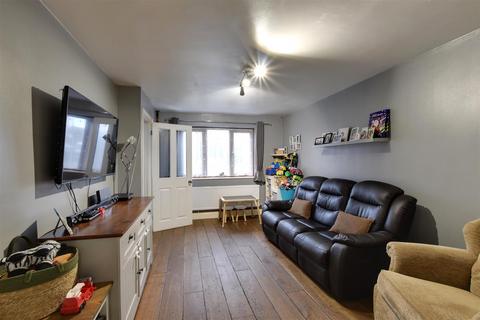 undefined, Marchants Drive, Camber