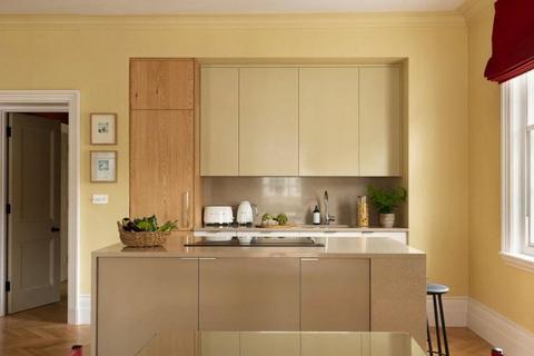 2 bedroom apartment to rent, Harley Street, London W1G