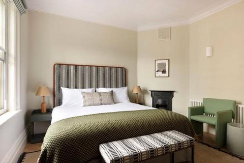 2 bedroom apartment to rent, Harley Street, London W1G