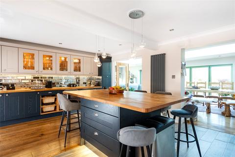5 bedroom detached house for sale, Towcester Road, Whittlebury, Towcester, Northamptonshire, NN12