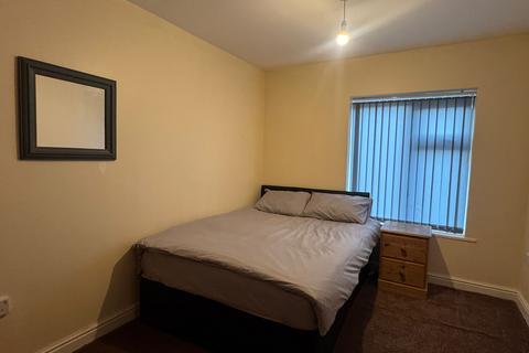 undefined, Rooms Available in B45