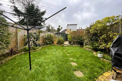 undefined, Aragon Road, Morden