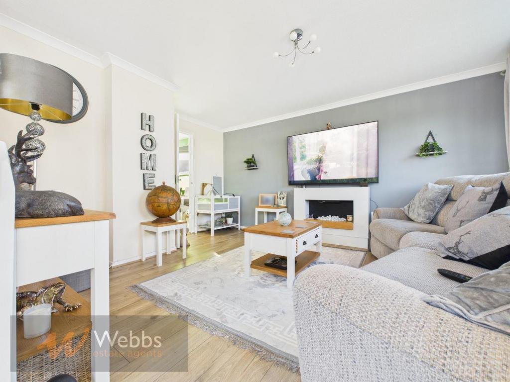 CAM05244 G0-PR0187-STILL001.jpg