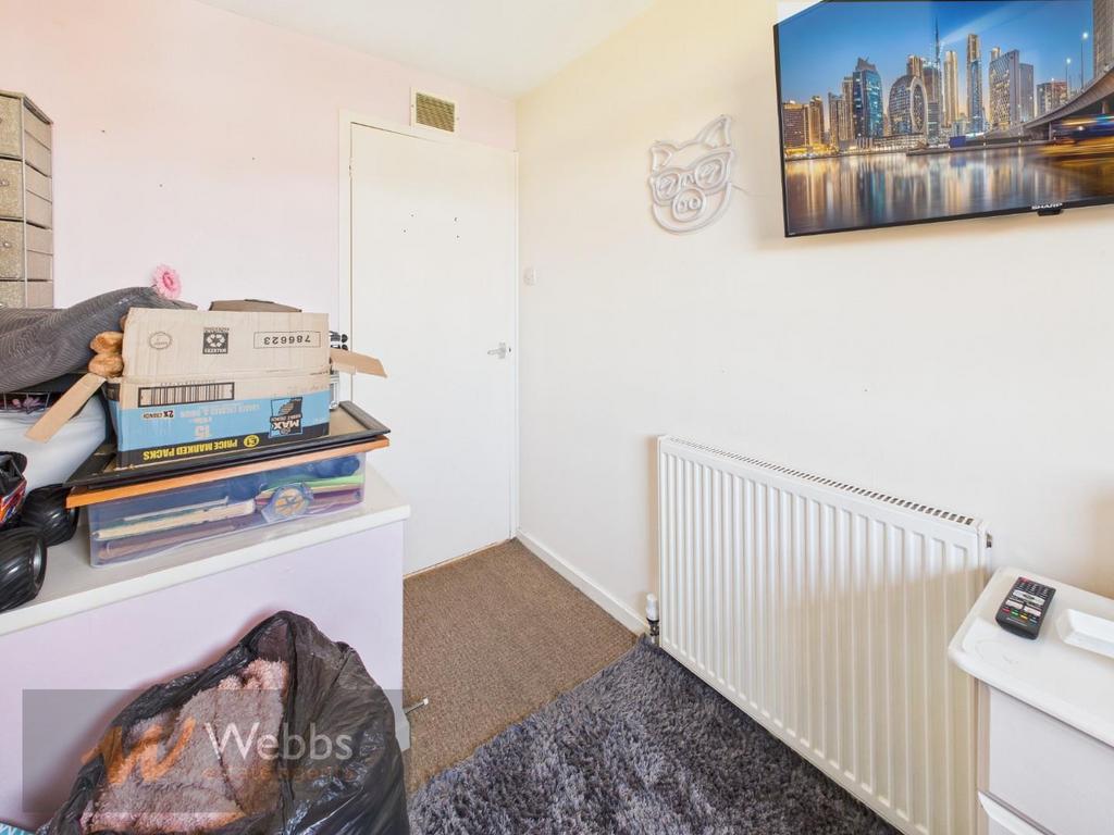 CAM05244 G0-PR0187-STILL011.jpg