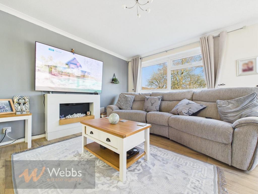 CAM05244 G0-PR0187-STILL002.jpg