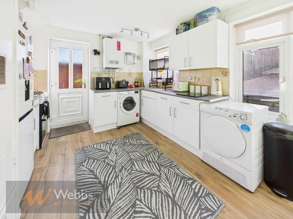 CAM05244 G0-PR0187-STILL005.jpg