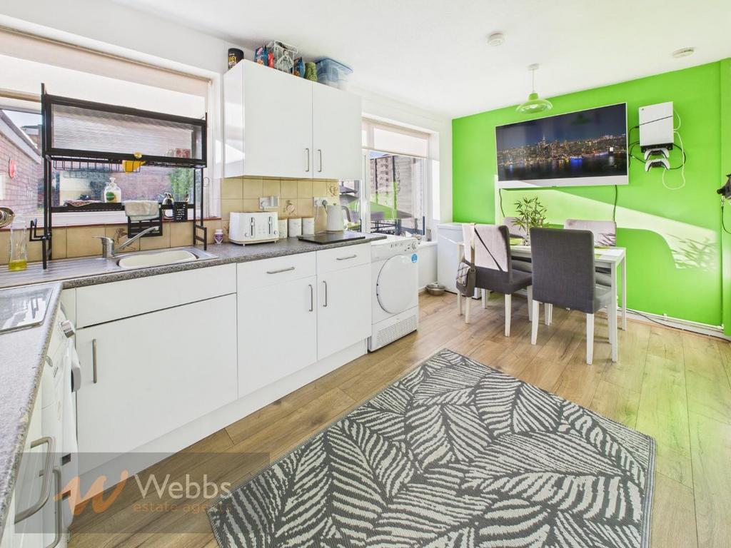 CAM05244 G0-PR0187-STILL006.jpg