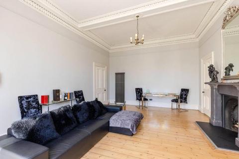1 bedroom apartment to rent, Cleveland St, London