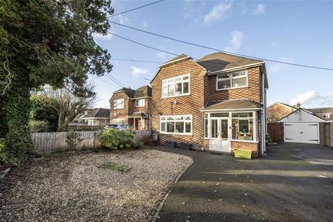 3 bedroom detached house for sale, Hoe Lane, North Baddesley, Southampton, Hampshire