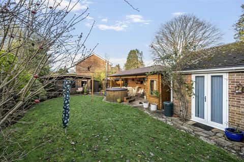 3 bedroom detached house for sale, Hoe Lane, North Baddesley, Southampton, Hampshire