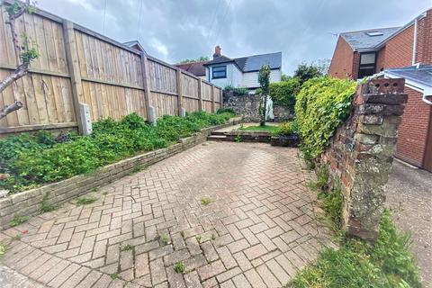 2 bedroom house to rent, Park Road, Cowes, PO31