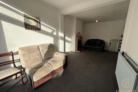 undefined, Ellerdine Road, HOUNSLOW TW3