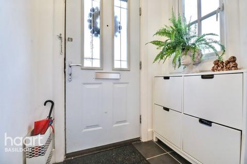 undefined, The Fryth, Basildon