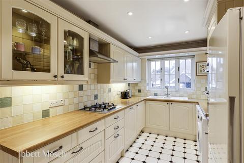 undefined, Squerryes Mede, Westerham TN16