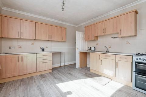 3 bedroom bungalow for sale, Kingsway, West Yorkshire WF5