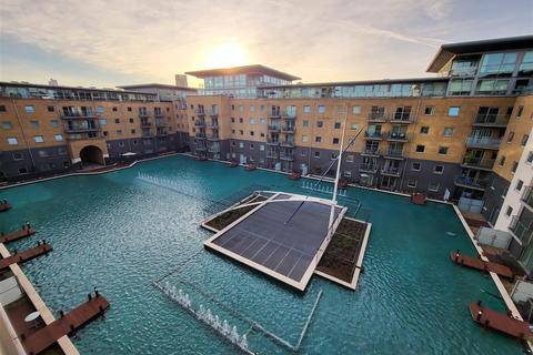 undefined, Argyll Road, London