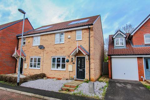 3 bedroom end of terrace house for sale, Gulliver Road, Irthlingborough NN9