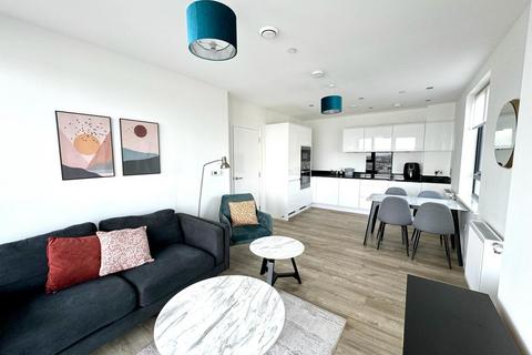 2 bedroom flat to rent, at Manchester, Viscount House 8, Lakeside Drive NW10