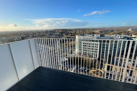 2 bedroom flat to rent, at Manchester, Viscount House 8, Lakeside Drive NW10