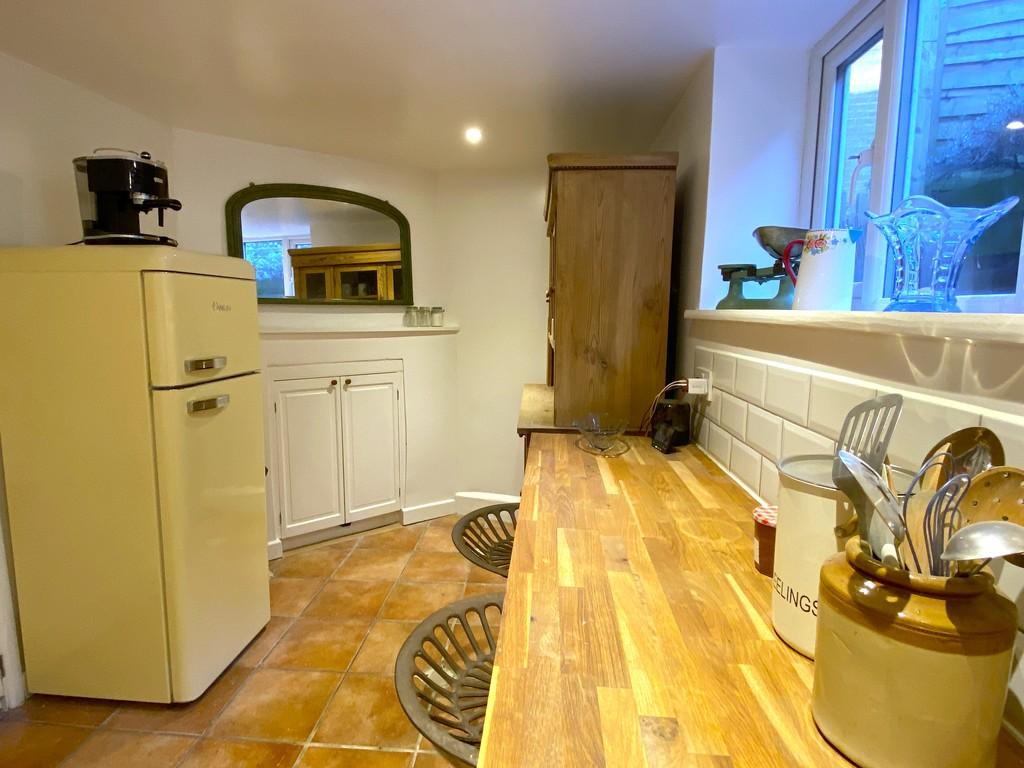 Kitchen breakfast room