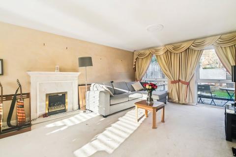 undefined, Barnards Hill, Marlow SL7