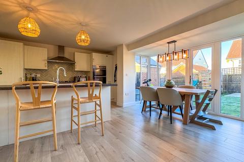 4 bedroom detached house for sale, Barley Fields, Thornbury, South Gloucestershire, BS35
