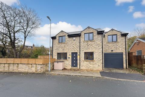 3 bedroom detached house for sale, Westfield Drive, Halifax HX3