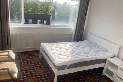 1 bedroom in a flat share to rent, Willesden Lane, London NW6