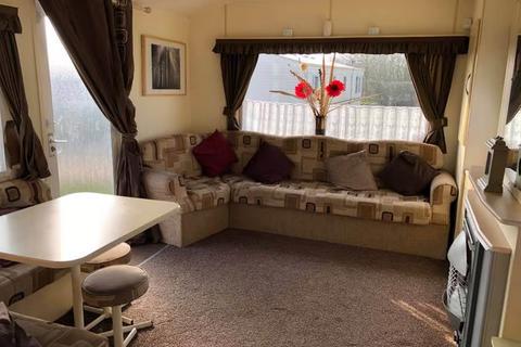 3 bedroom static caravan for sale, Beach Road, St. Osyth CO16