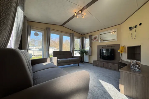3 bedroom static caravan for sale, The Ridge West, St. Leonards-on-Sea TN37