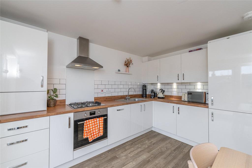 Kitchen Alt