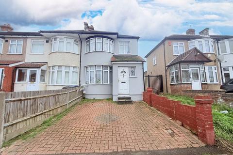 undefined, Westbury Avenue, Southall